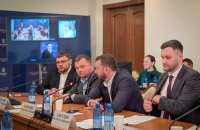 Нові подробиці Міндічгейту: як злочинна організація стежила за детективами, чиновниками та журналістами