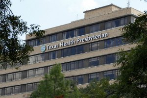 У другого працівника техаської лікарні виявили вірус Еболи
