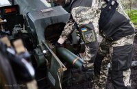 Українські бійці знищили російський склад з боєприпасами 