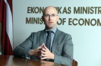 Министр экономики Латвии: "Где много денег, там всегда вопросы"