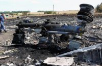 В Донецкой области эксперты приступили к сбору обломков Boeing 777
