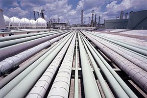 Азербайджан временно прекратил поставки газа в Россию