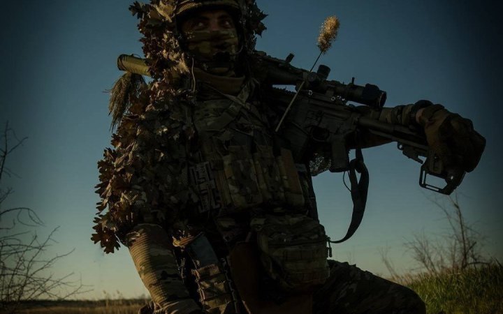 Генштаб: від початку доби на фронті 92 боєзіткнення. Ворог тисне на Покровському напрямку