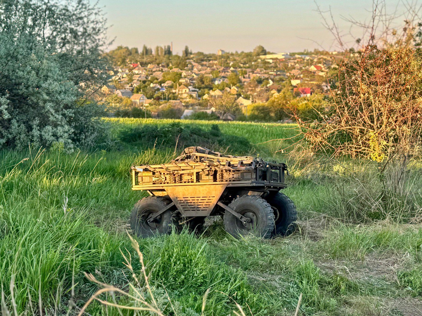 Наземні роботизовані комплекси виконують, зокрема, логістичні задачі