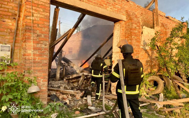 Росіяни за добу здіснили понад 40 обстрілів Донеччини