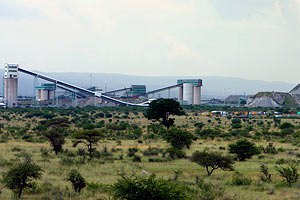 В ЮАР шахтеры заблокировали вход в платиновый рудник