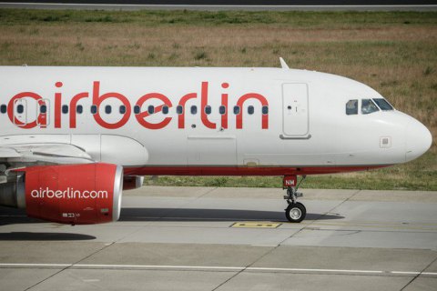 Друга за величиною німецька авіакомпанія Air Berlin припинила польоти