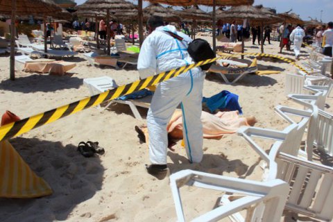 Власти Туниса оценили ущерб экономике страны от теракта в $515 млн