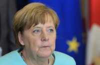 Меркель назвала неприемлемыми угрозы Трампа в адрес Северной Кореи