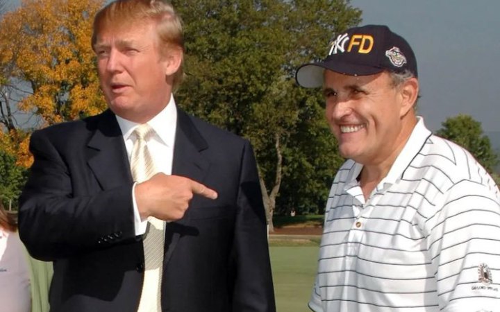 Трамп помилував Джуліані і ще десятки обвинувачуваних у спробі скасувати результати виборів