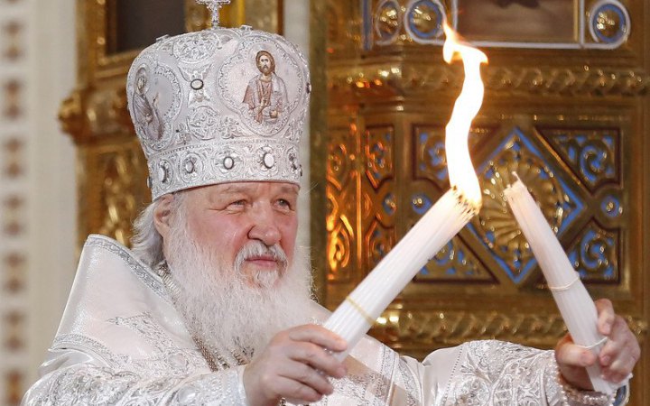 Священники УПЦ МП вимагають віддати патріарха Кирила під церковний трибунал
