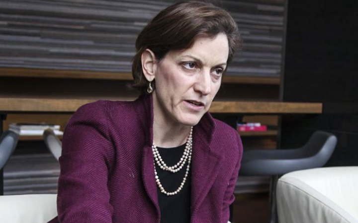 Енн Епплбом: “Україна для всіх поляків, незалежно від політичних поглядів – екзистенційне питання” 