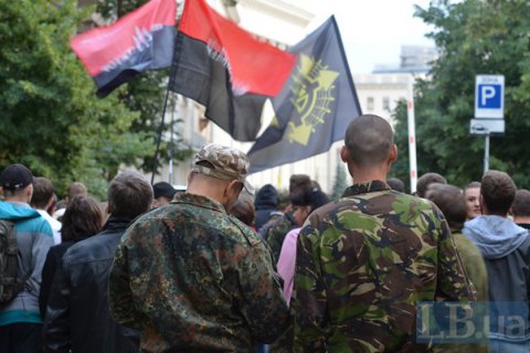 "Правый сектор" проведет во вторник вече на Майдане
