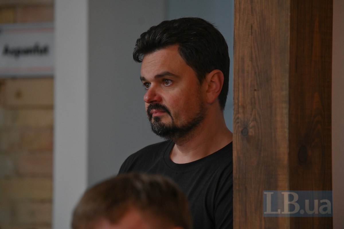  Дмитро Золотухін, Експерт з питань інформаційних воєн та конкурентної розвідки 