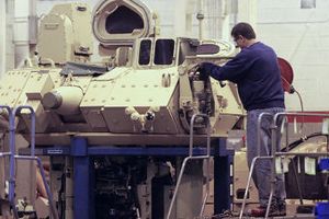 В Великобритании закроют завод по производству бронемашин