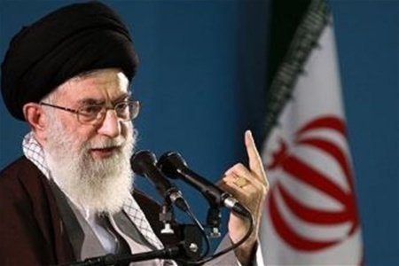 Духовный лидер Ирана объявил о запрете на переговоры с США