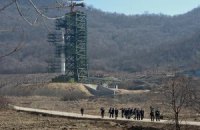 КНДР проводит демонтаж ракеты со спутником