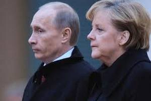 Путин рассказал Меркель, что Украина на грани гражданской войны 