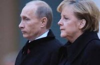 Путін розповів Меркель, що Україна на межі громадянської війни