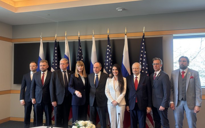 Російська підсанкційна делегація депутатів зустрілась з членами Конгресу США