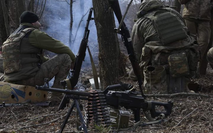 На Курахівському, Покровському та Времівському напрямках відбулось три чверті боєзіткнень за день