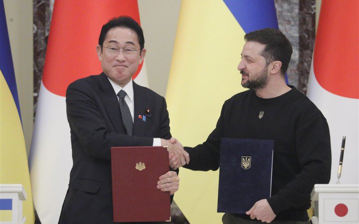 Рівень підтримки прем’єр-міністра Японії після візиту до Києва зріс