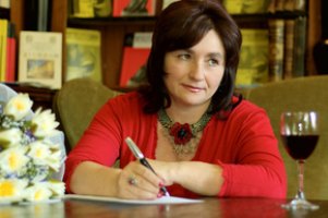 Письменниця Матіос увійшла до першої п'ятірки партії Кличка, - джерело