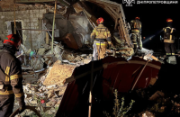 У Дніпропетровській області росіяни атакували будинок з двома дітьми. Одна дівчинка загинула