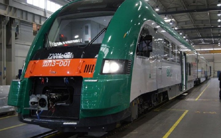 Польська компанія відмовилася ремонтувати білоруський поїзд через війну в Україні