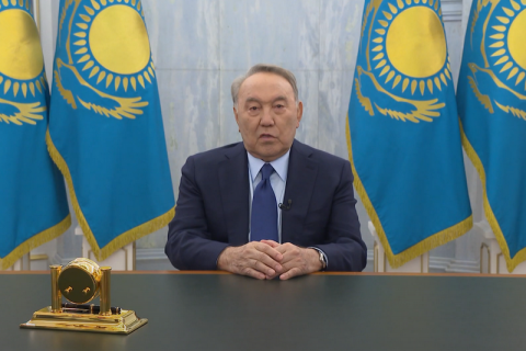 Назарбаєв уперше прокоментував протести в Казахстані