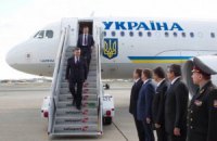 Янукович улетел к Путину