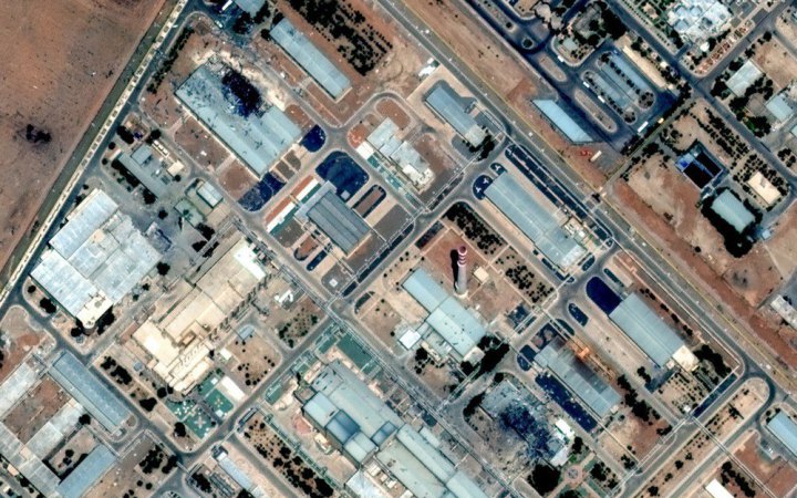 ЗМІ: США не застосовували протибункерні бомби по іранському ядерному об'єкту в Ісфагані