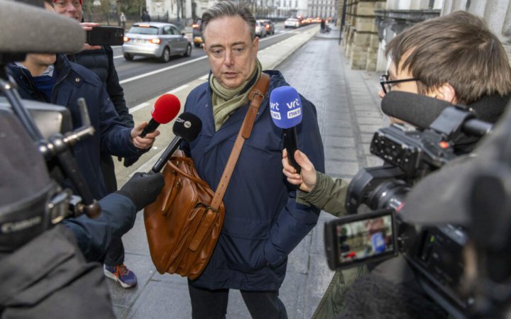 Прем’єр Бельгії вважає, що заморожені російські активи слід залишити в Euroclear