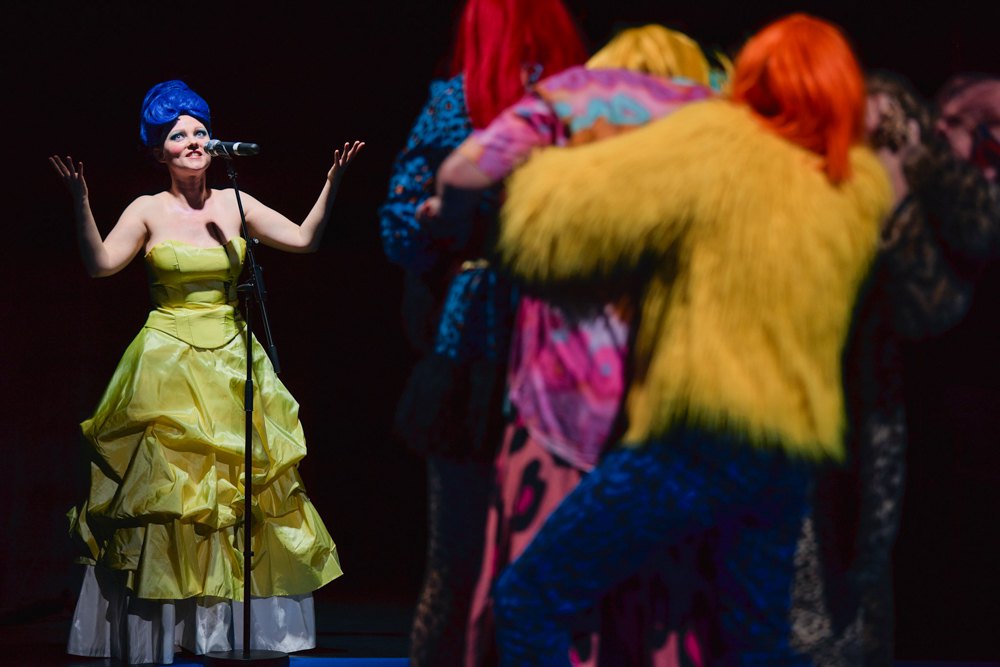 Премʼєрна вистава&nbsp;<i>Confronting the Shadow</i>