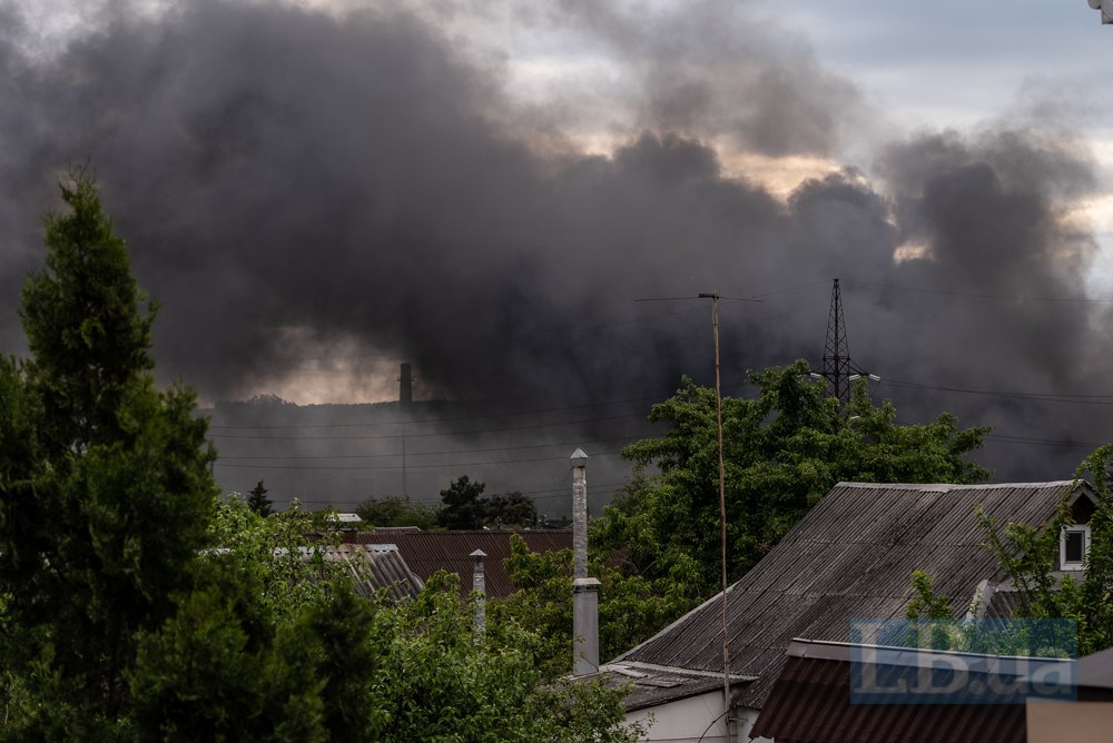 Пожежа після обстрілів Харкова 17 травня 2024