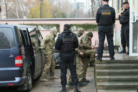 Депутаты предлагают причислить захваченных украинских моряков к участникам боевых действий