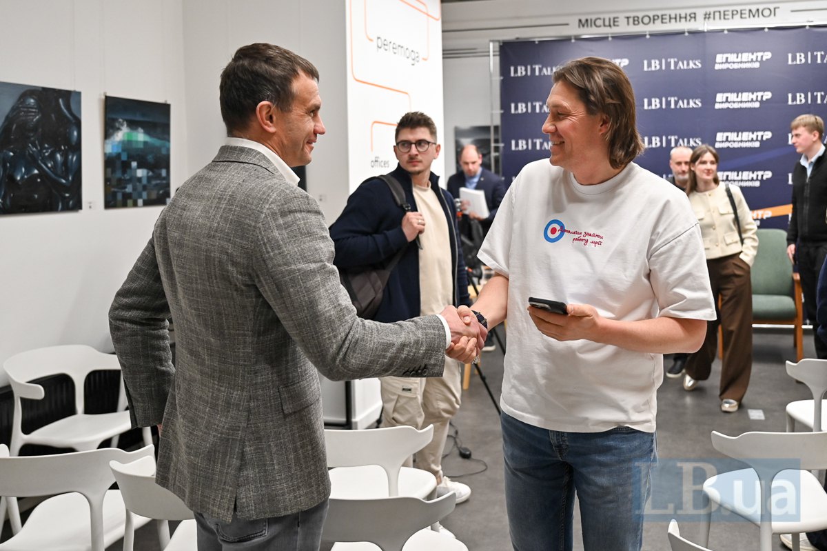 Сергій Устенко, партнер проєкту СultHub, керівник компанії «Карпатські мінеральні води» і Артур Міхно, СЕО та співзасновник WORK.ua