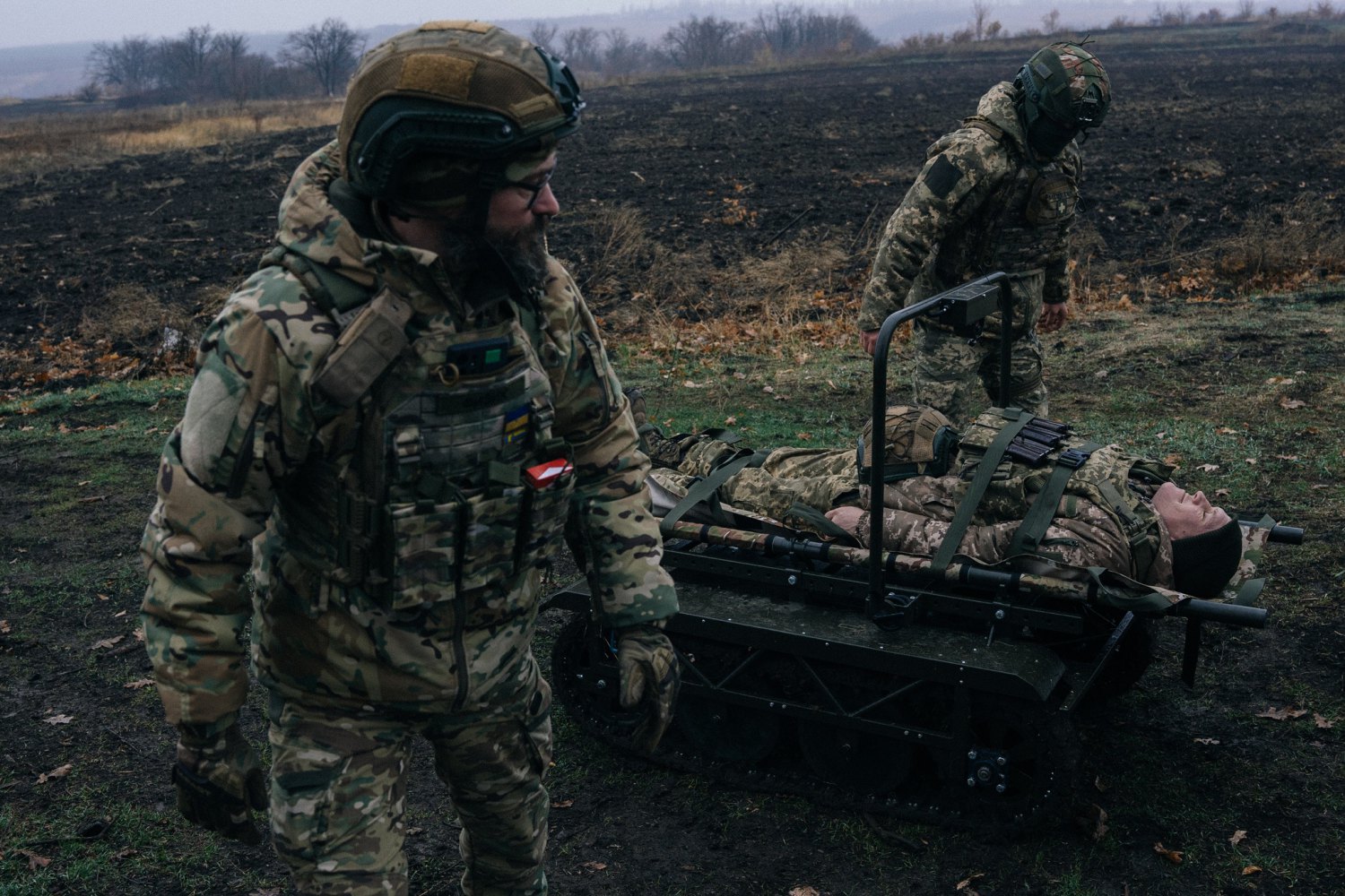 Евакуація пораненого бійцями 28 ОМБр ім. Лицарів Зимового Походу﻿ з допомогою НРК