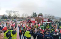 Фермери з Європи хочуть повністю заблокувати українсько-польський кордон 