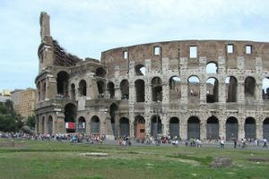 Власти Рима отреставрируют Колизей
