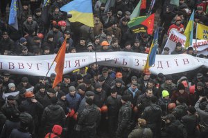 Протестующие шахтеры считают, что решить их проблемы сможет только президент Украины