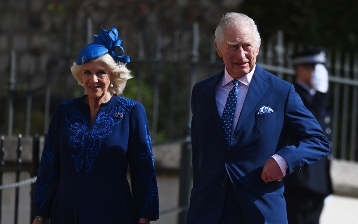 Цієї суботи у Лондоні коронують Чарльза III, на церемонію запросили 2000 людей