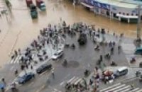 В Турции наводнение заблокировало украинских водителей