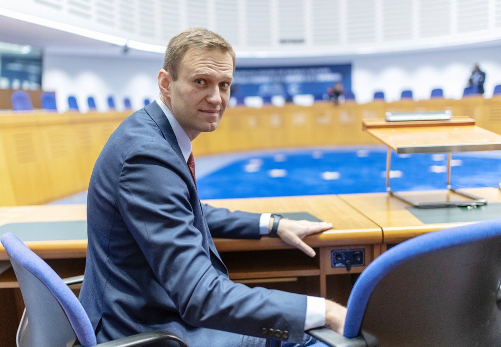 Олексій Навальний перед виступом у Європейському суді з прав людини в Страсбурзі, Франція, 15 листопада 2018 р