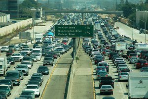 Лос-Анджелес готовится к транспортному коллапсу