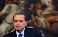 Глава правящей партии Италии призвал Берлускони к отставке 