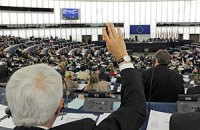 Европарламент рекомендует Совету ЕС и Еврокомиссии парафировать СА с Украиной до 2012