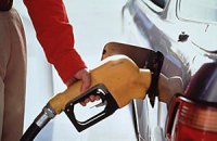 У Бойко рекомендуют снизить цены на бензин