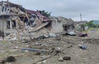 Росіяни обстріляли керованими авіабомбами селище на Херсонщині 