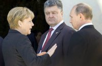 Меркель пригласила Порошенко, Путина и Олланда на ужин в Берлине